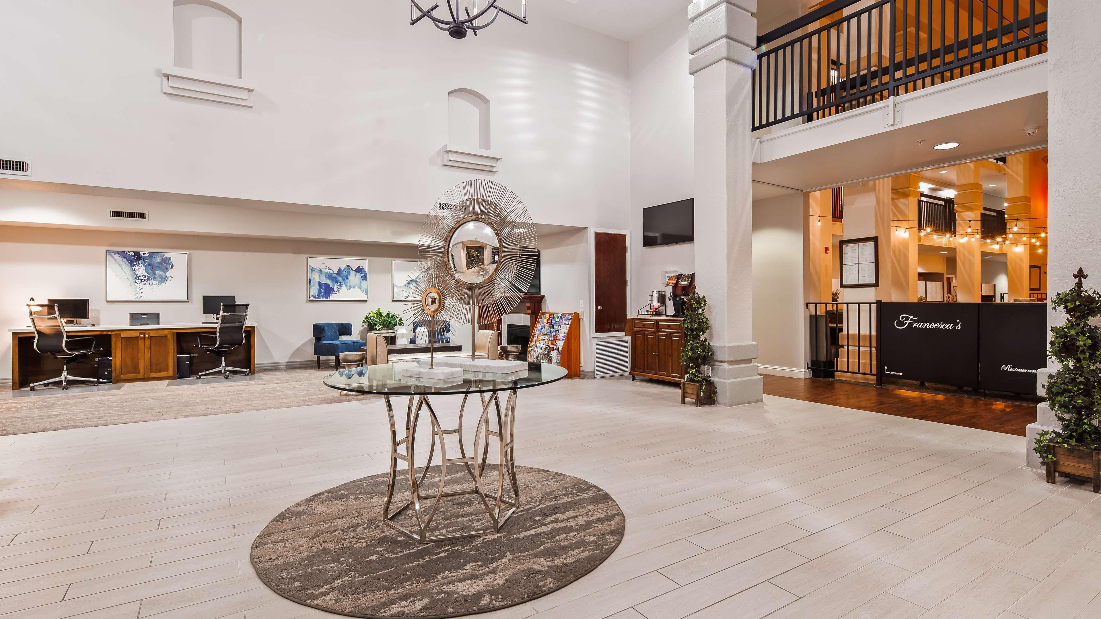 Best Western Plus Villa Del Lago Inn Patterson Exteriér fotografie