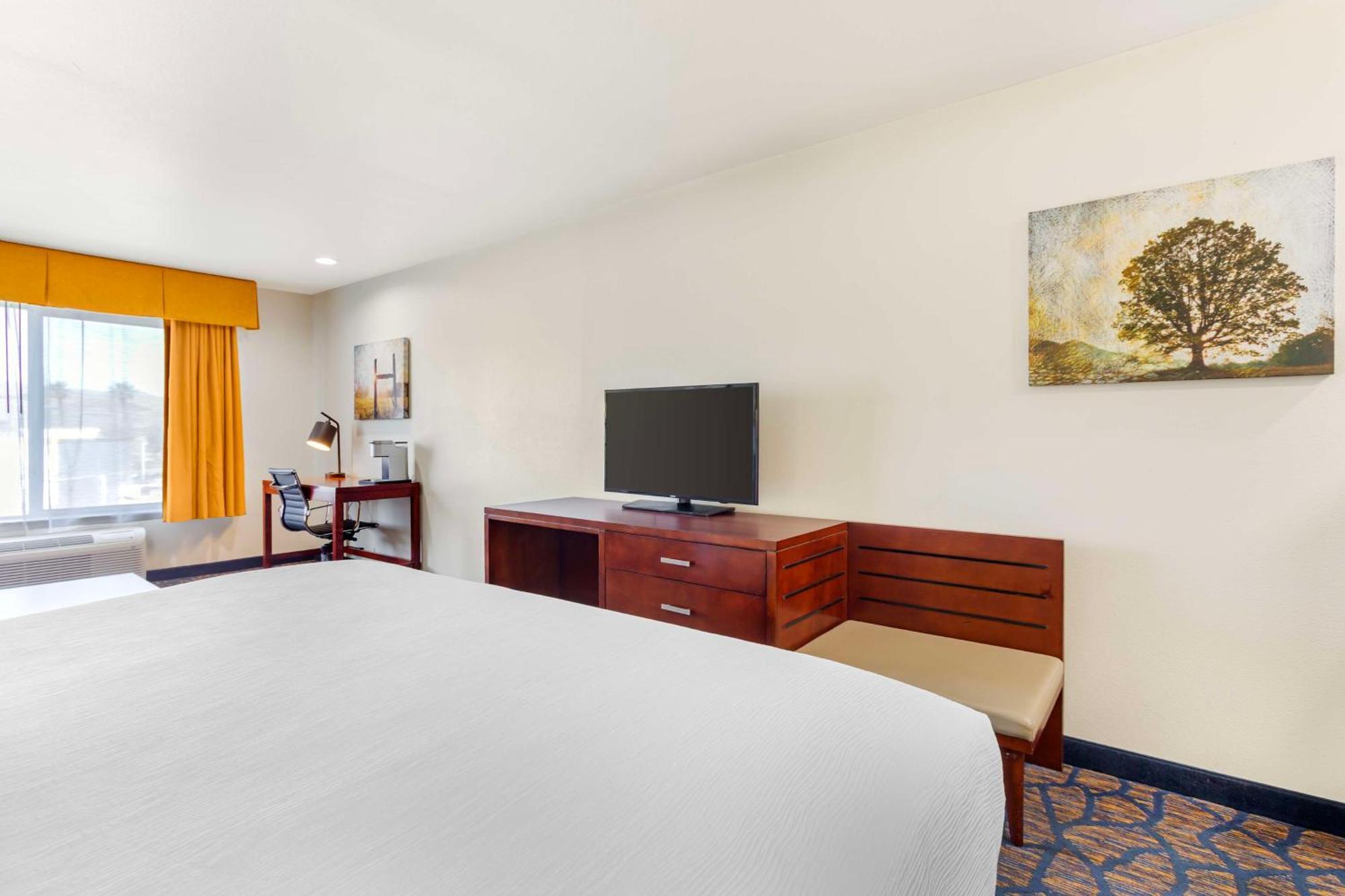 Best Western Plus Villa Del Lago Inn Patterson Exteriér fotografie