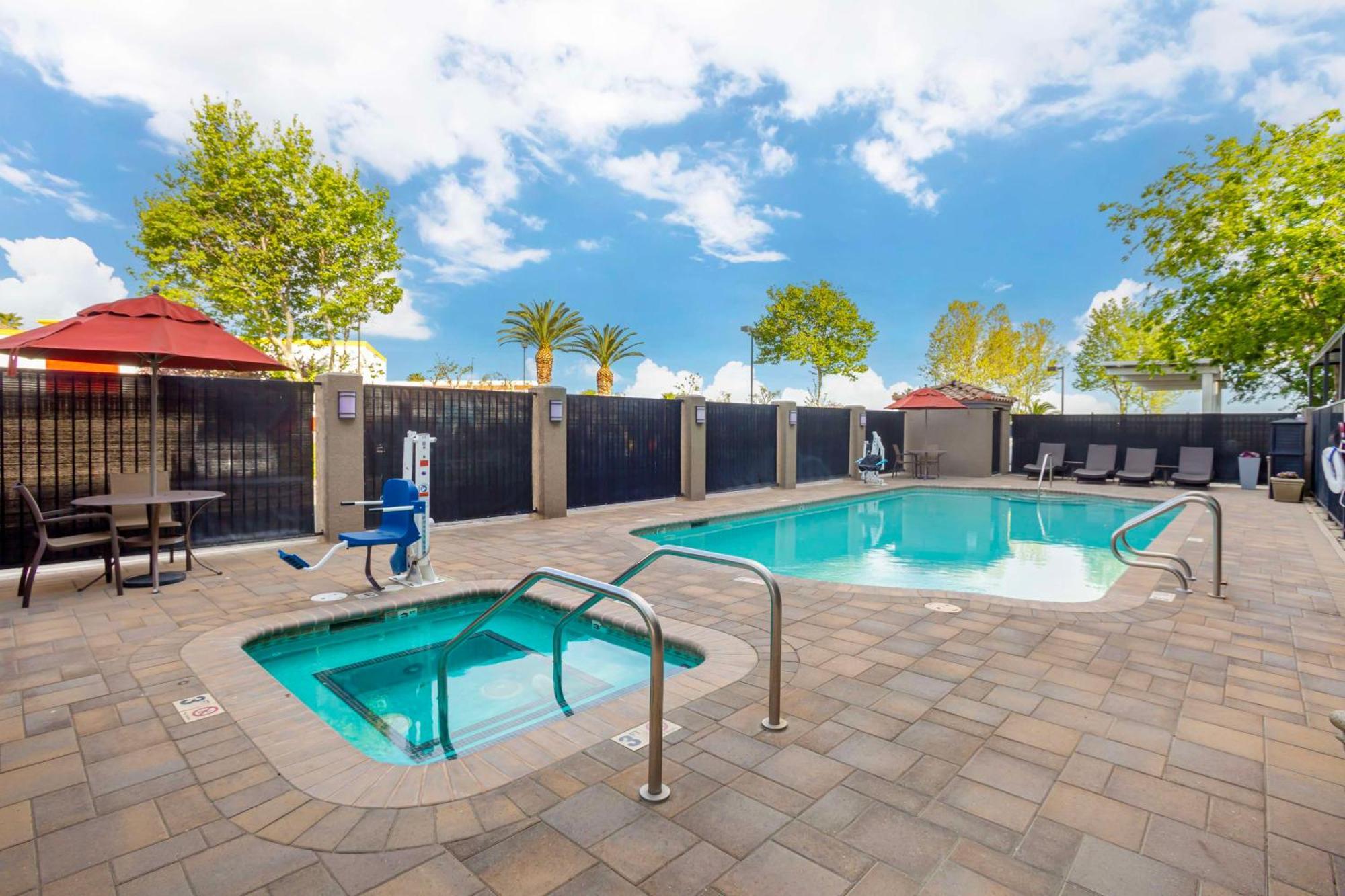Best Western Plus Villa Del Lago Inn Patterson Exteriér fotografie
